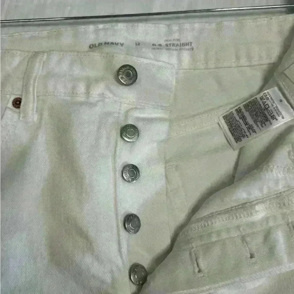 NWT Old Navy white Shorts 3 inch high rise button fly frayed hem size 12 casual - Picture 5 of 9